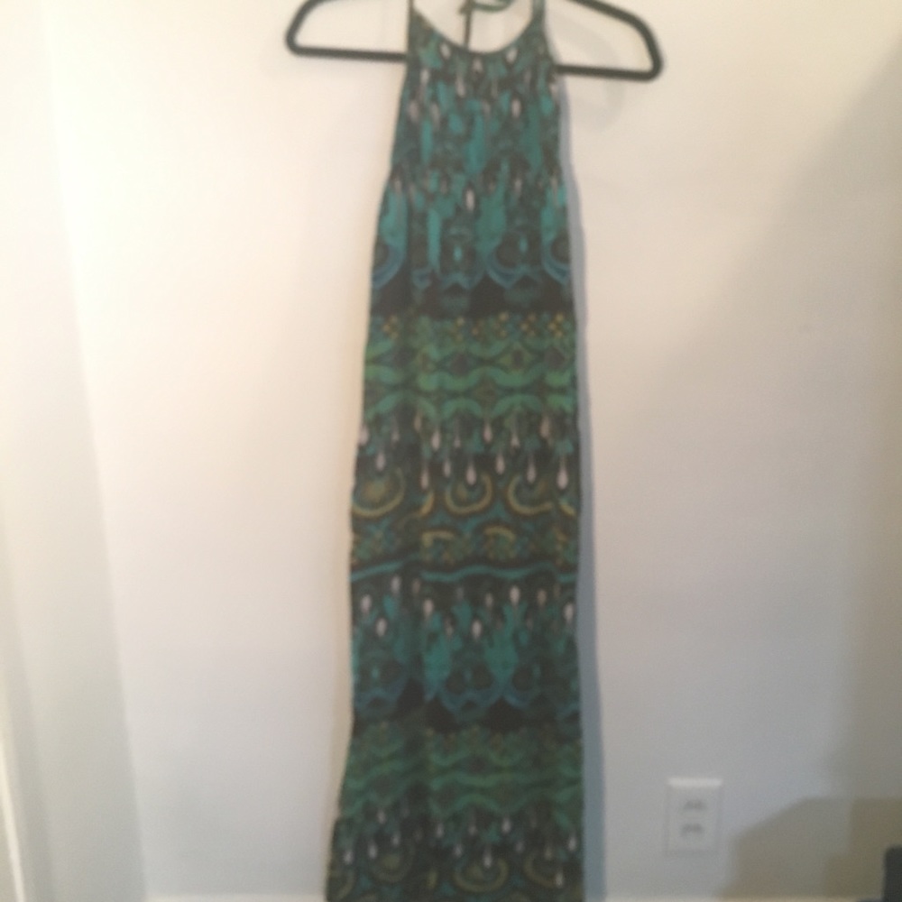 Halter maxi dress size small